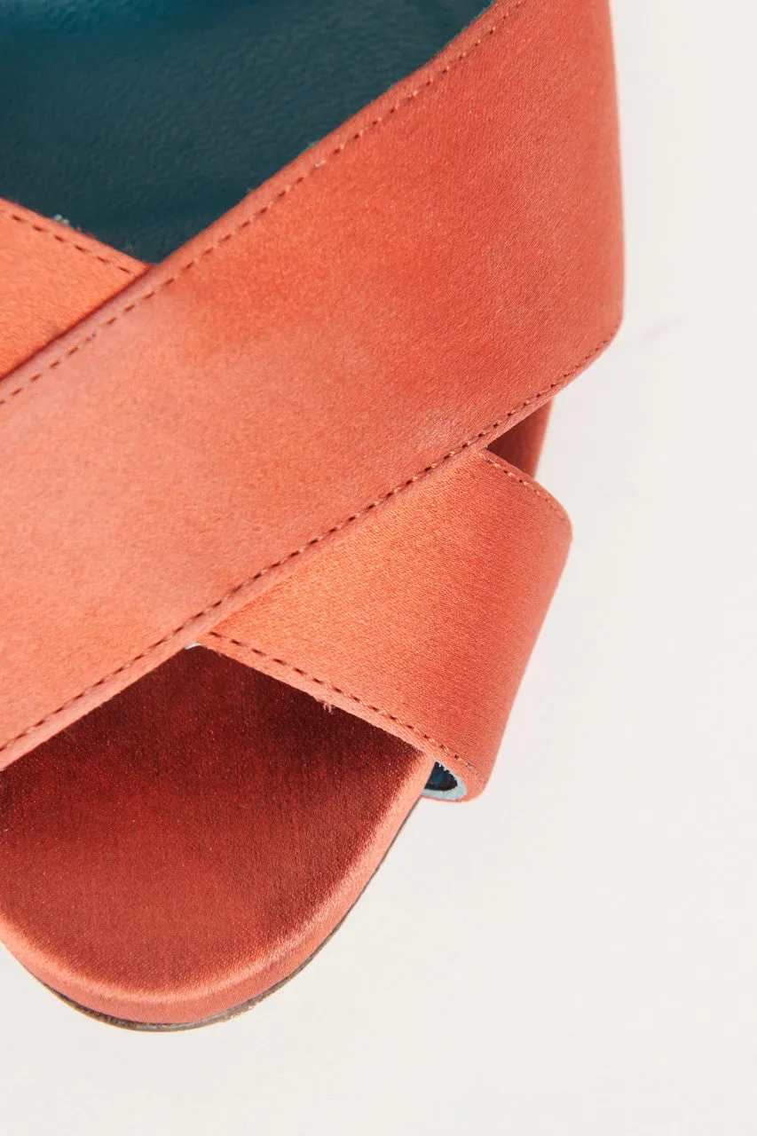 2004 Orange Tom Ford Satin Heeled Preowned Sandals