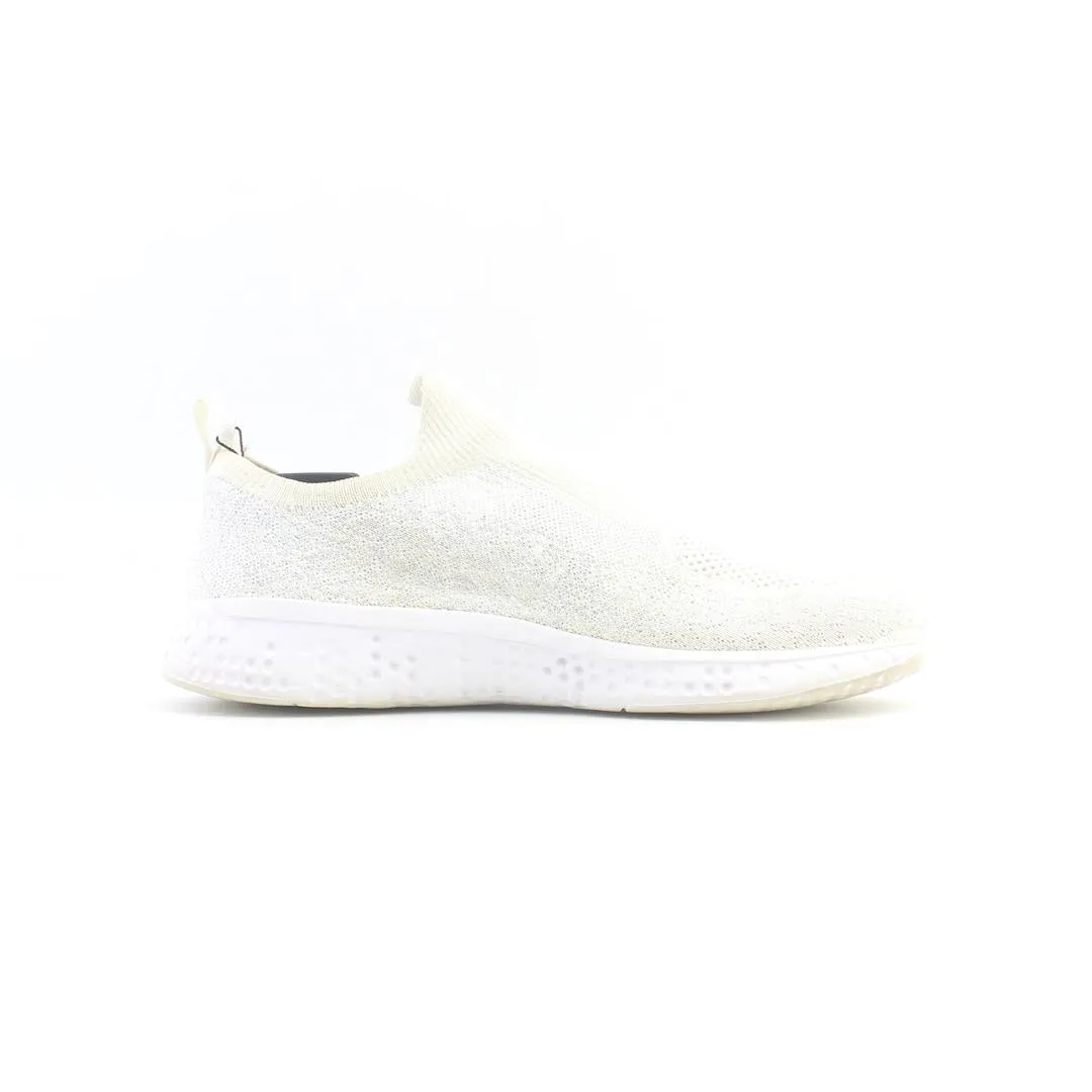 AVIA MEMEORY FOAM