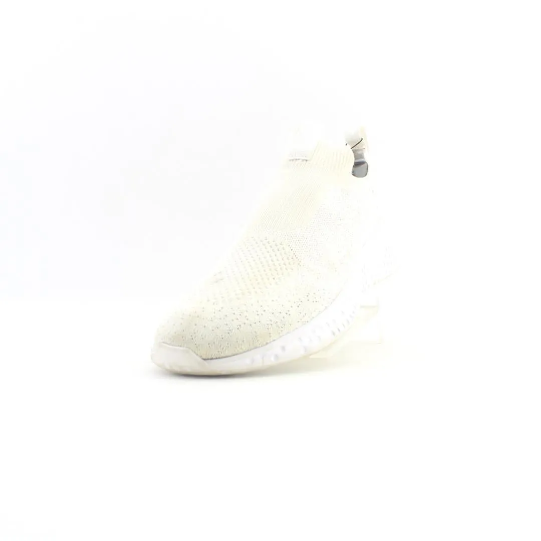 AVIA MEMEORY FOAM