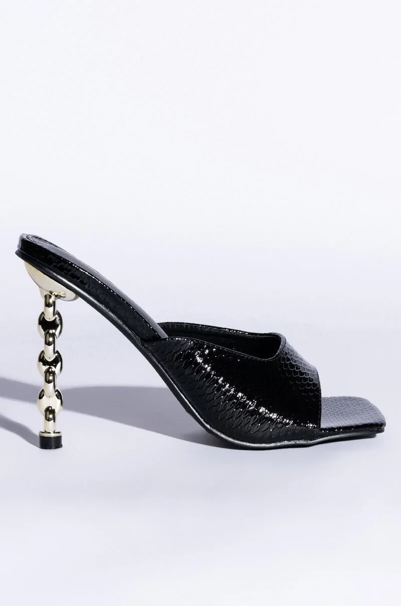 AZALEA WANG HEARTS RACING STILETTO SANDAL IN BLACK