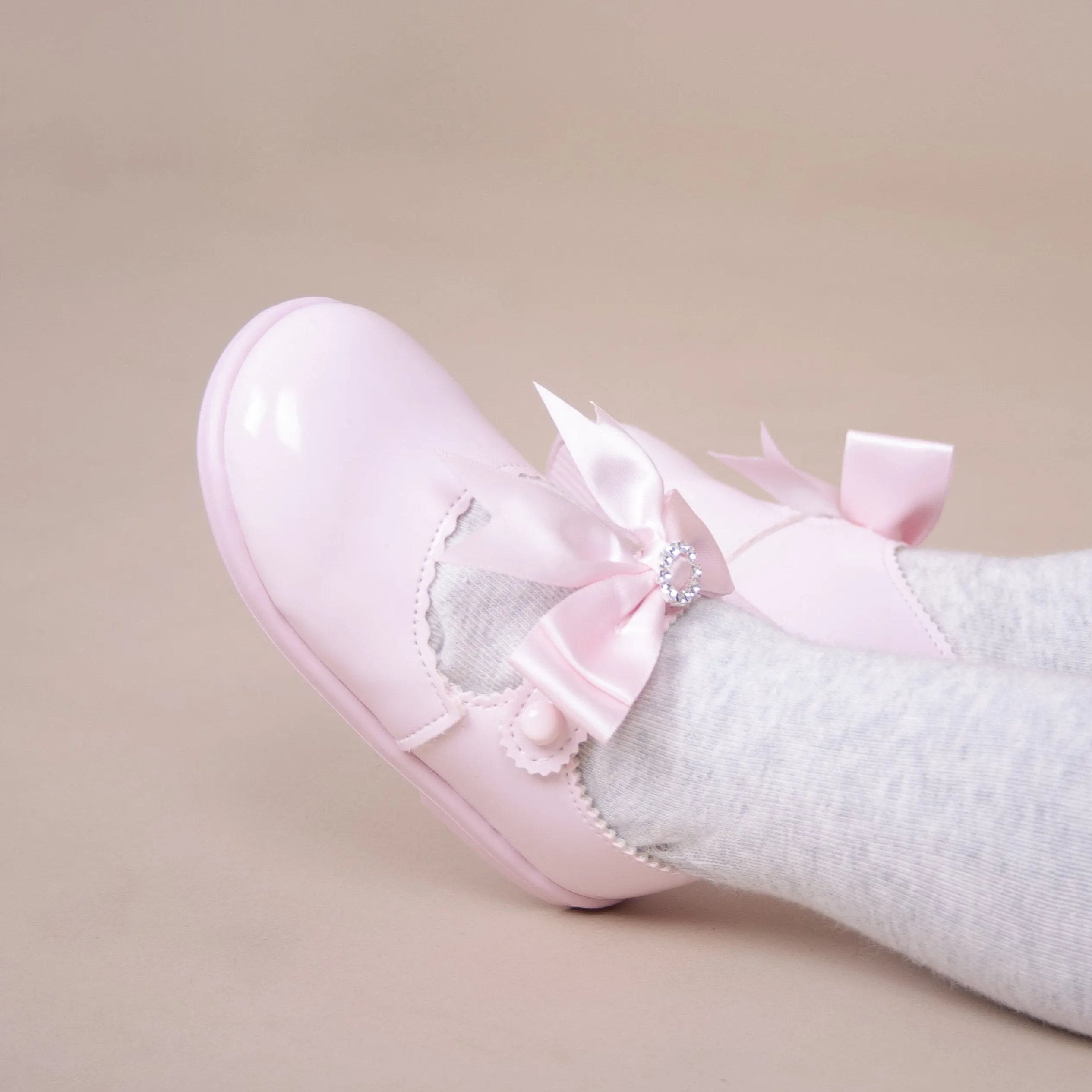 Baypods Girls Pink Patent First Walker Shoe