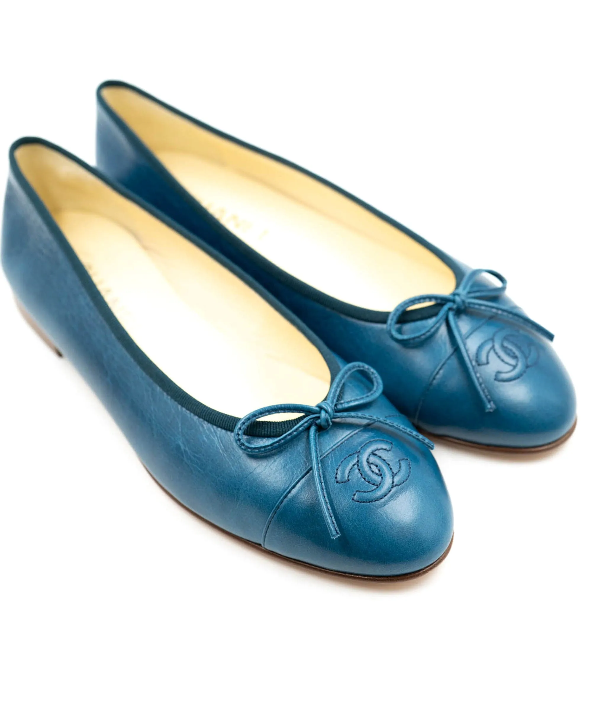 Chanel teal classic ballet flats AEL1071