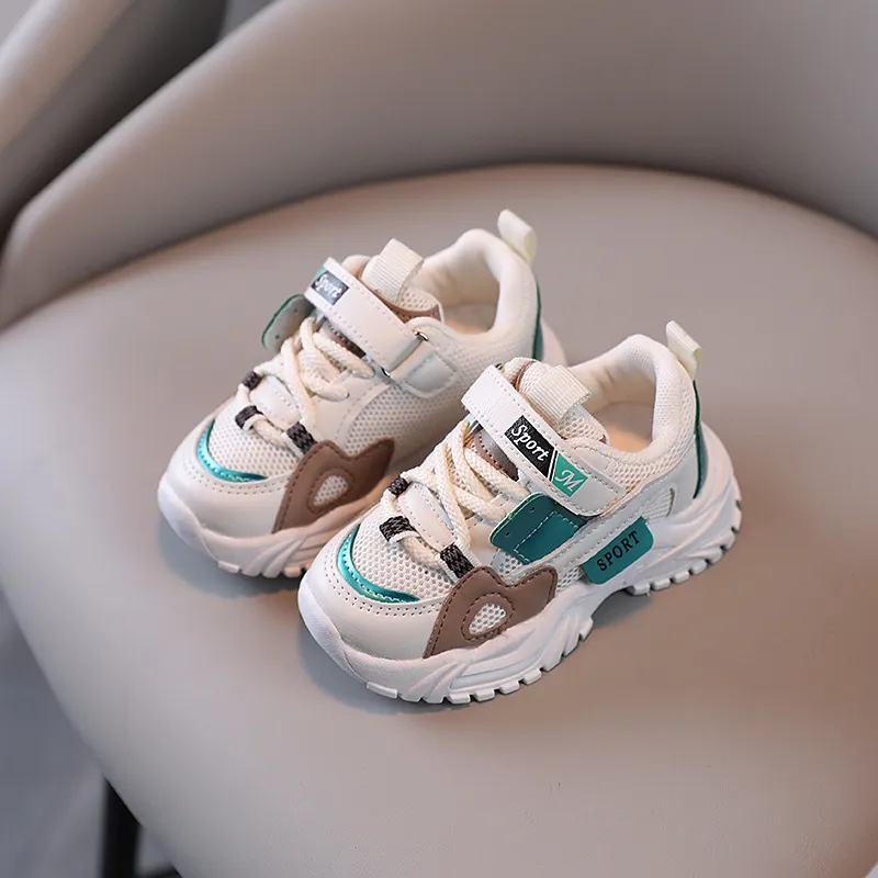 Color Blocking Sport Sneakers