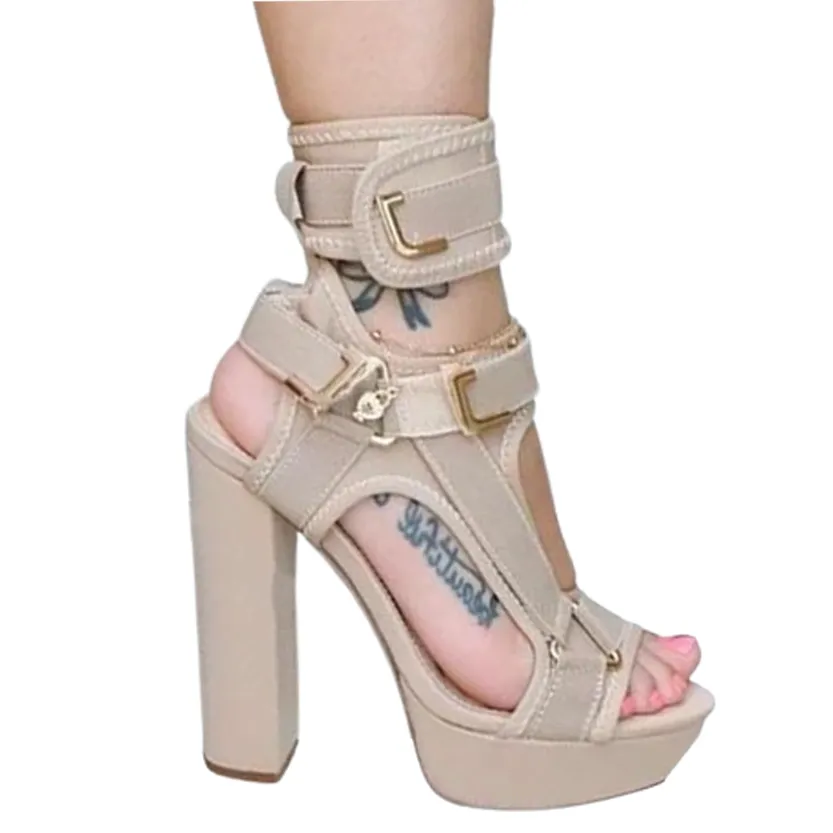 Funki Buys | Shoes | Women's Chunky Heel Strappy Sandals