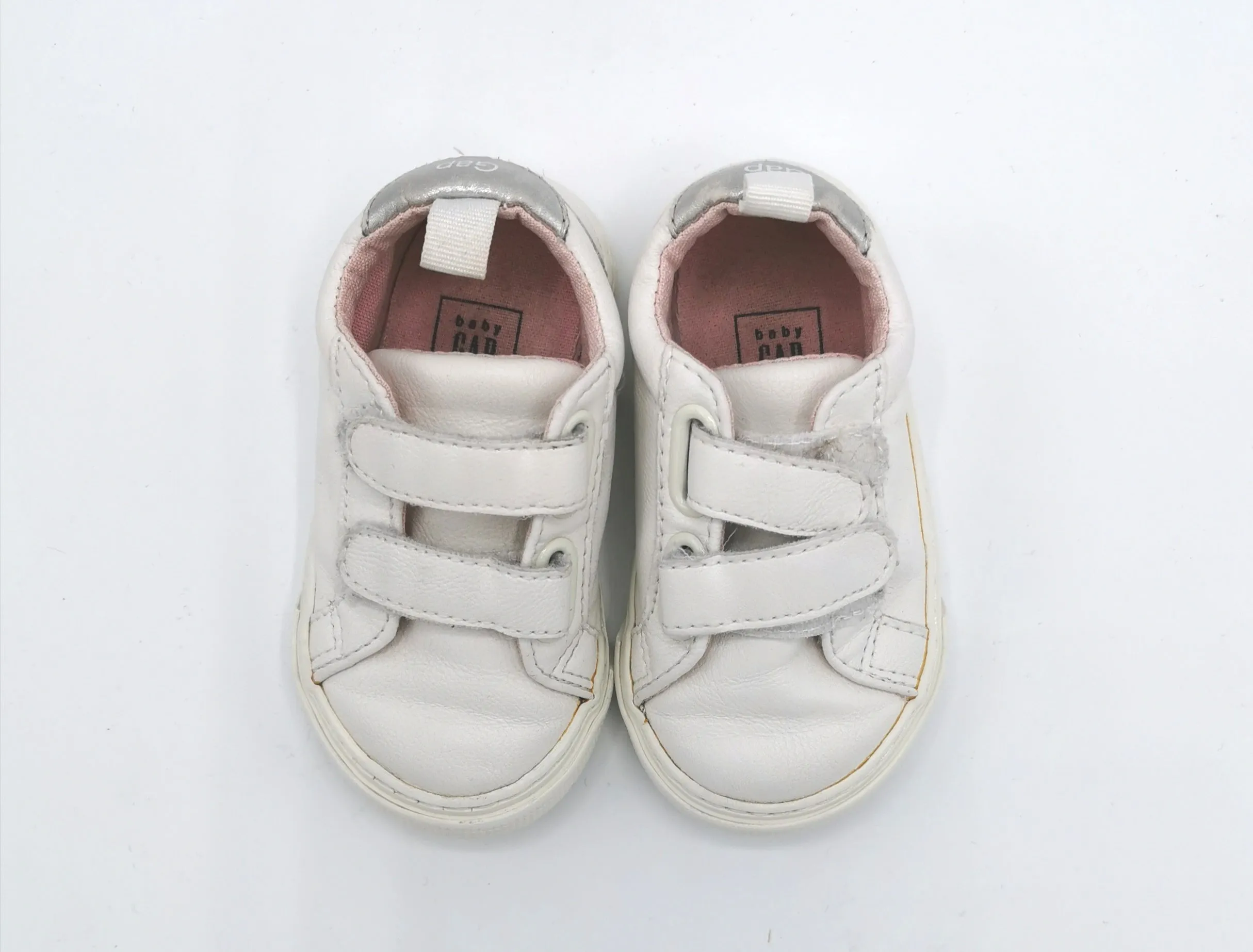 GIRL SIZE 5 TODDLER - BABY GAP, White Velcro Shoes VGUC B2
