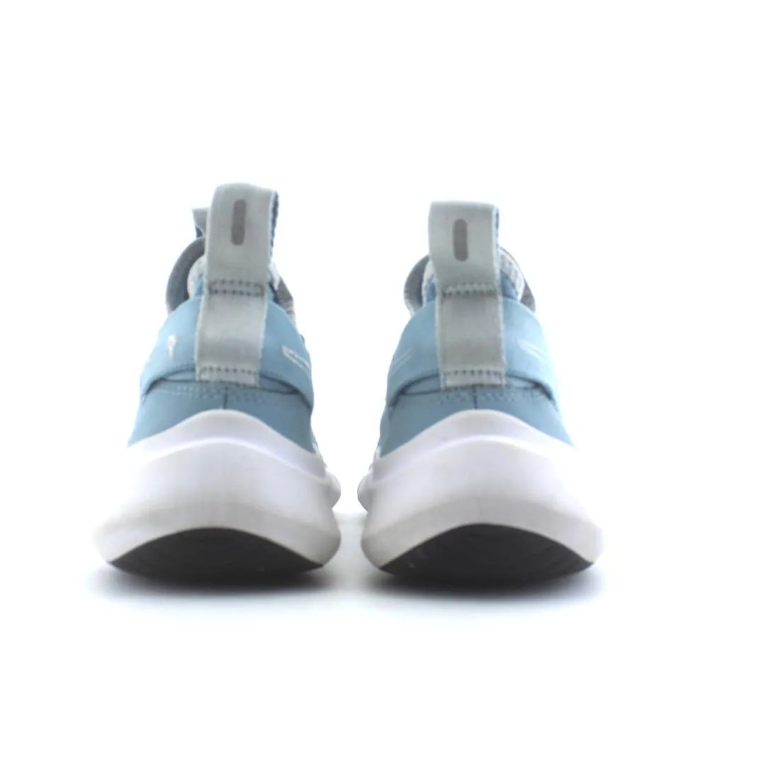 NIKE  FLEX PLUS YOUTH 6Y