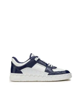 Rockstud Sneakers