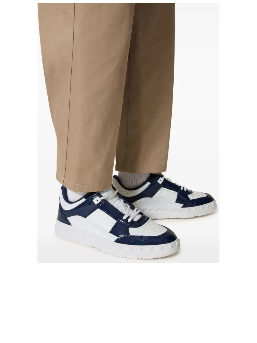 Rockstud Sneakers