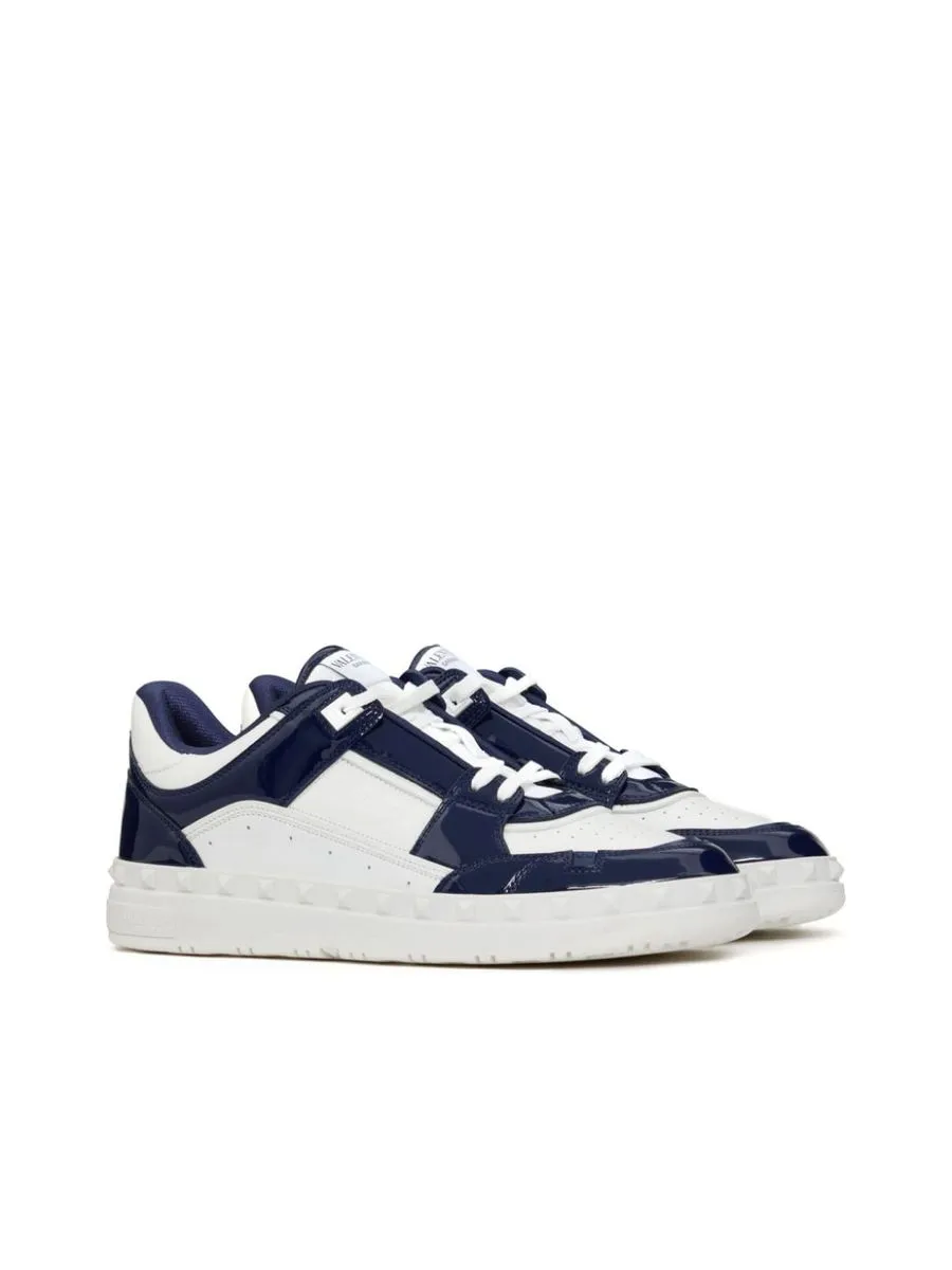 Rockstud Sneakers