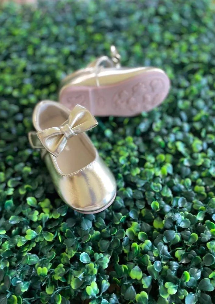 Tip Top Girls’ Infant and Toddler Gold MaryJane Shoes S161