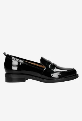 Wojas Black Patent Leather Loafers | 4606931