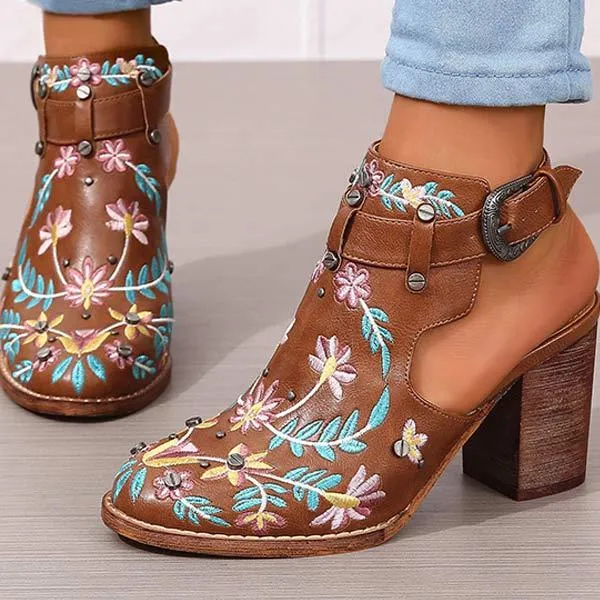Women's Embroidered Rivet Chunky Heel High-Heeled Sandals 12238008C
